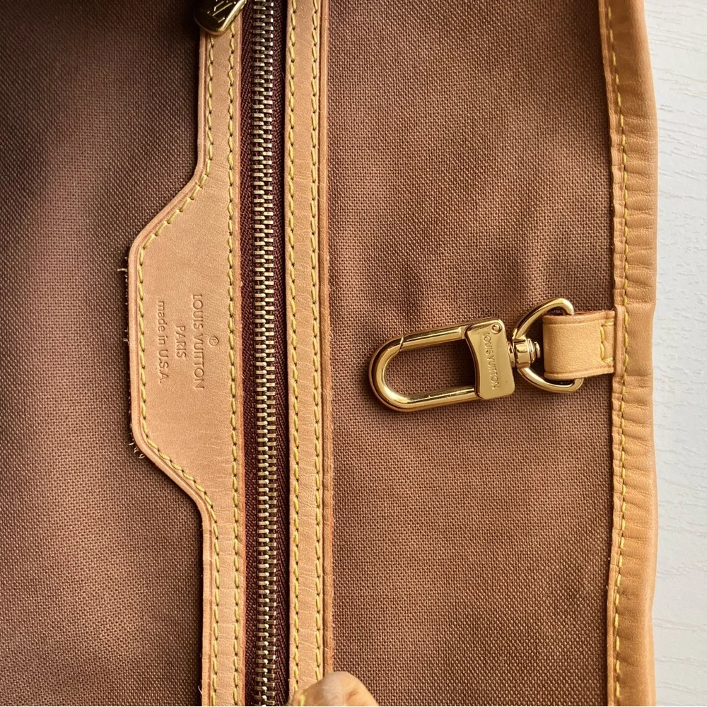 Louis Vuitton Batignolles Horizontal Bag - Picture 16 of 16